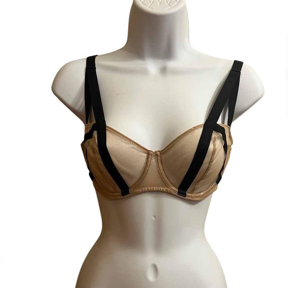 Victoria’s Secret Very Sexy Mesh Women's Bra size 34C